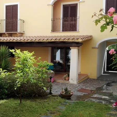 Casa Lantanarossa Lejlighed Tortolì